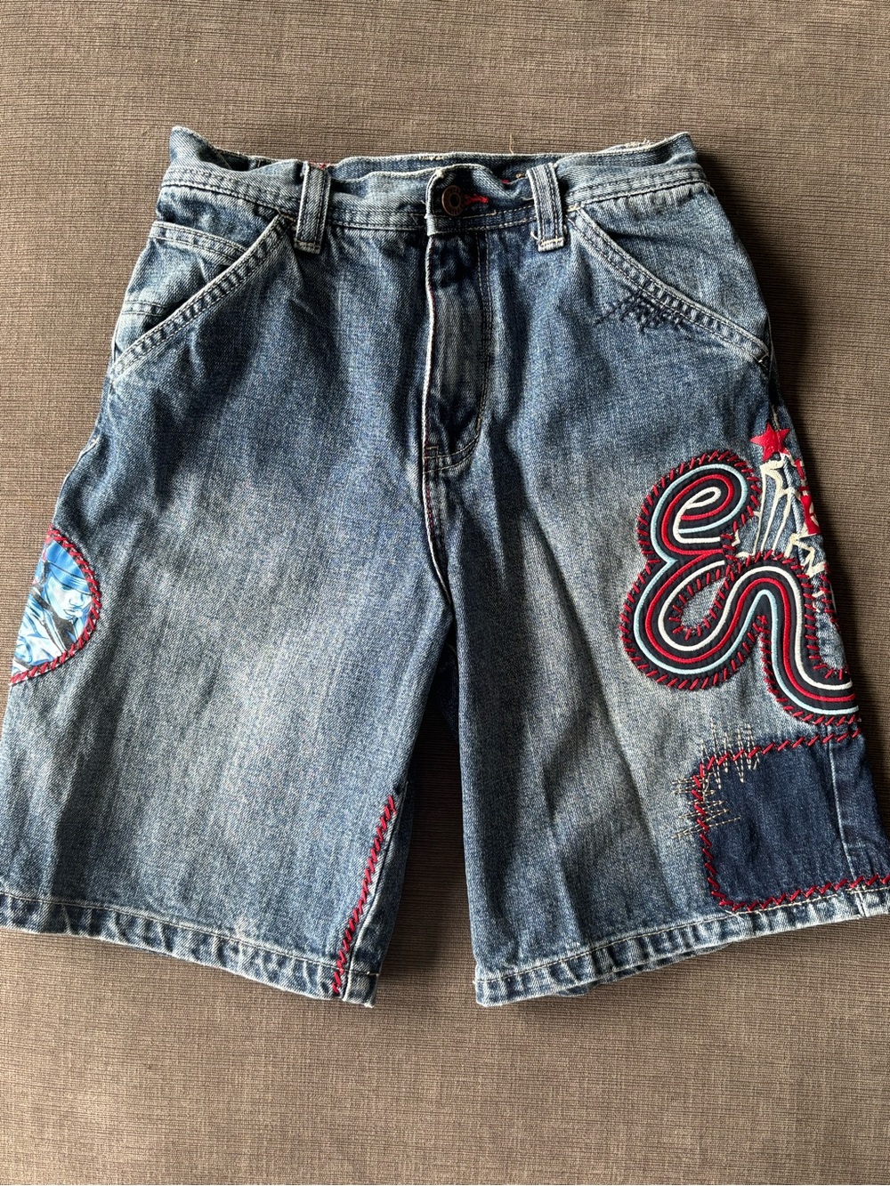 Vintage Y2K Ecko Unltd Boys Size 10 Baggy Denim Shorts Patches Rhime Reason